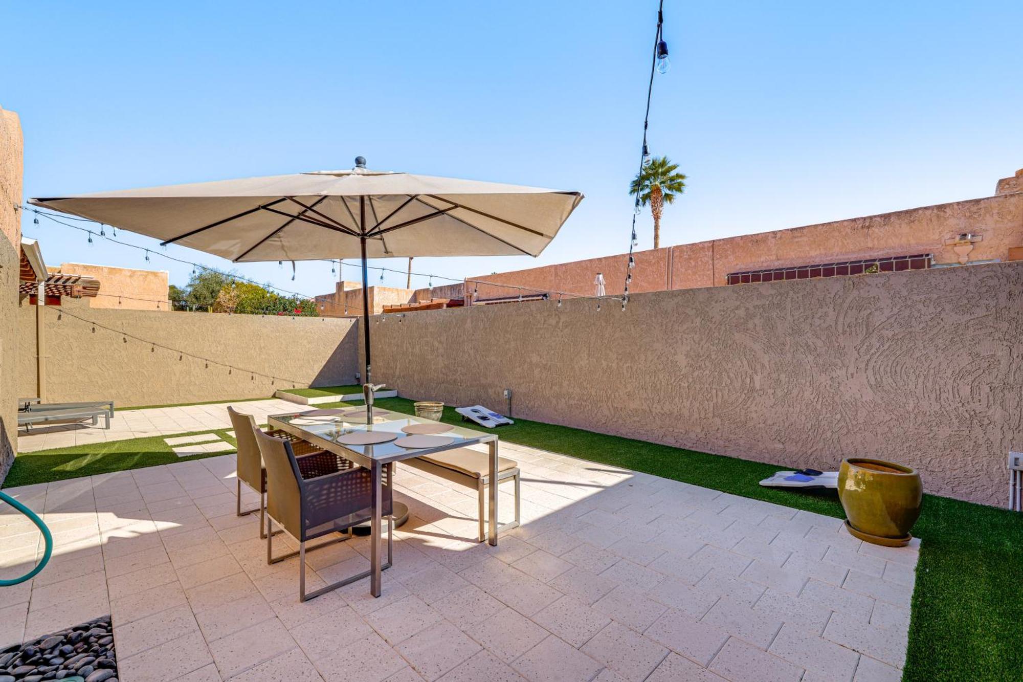 Modern Scottsdale Townhome With Heated Pool Access Exterior photo